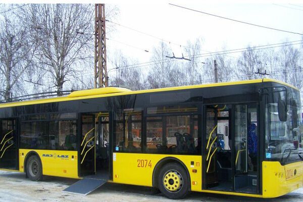 Кількість транспортних пільговиків можуть скоротити