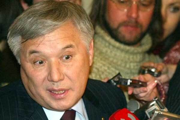 Ехануров признался, что уже привык уходить в отставку
