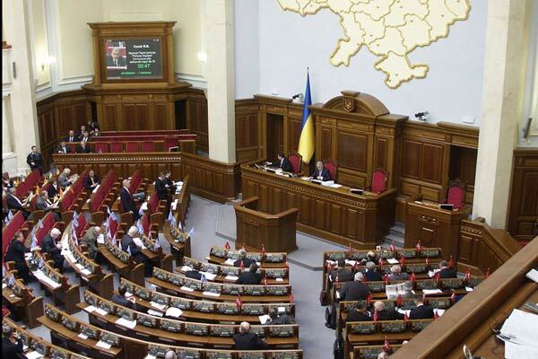 Депутаты льют воду на мельницу теневой экономики