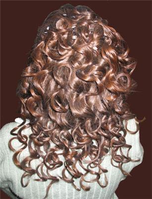 Самые модные прически на выпускной