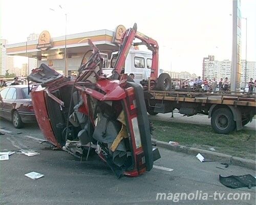 В ДТП на проспекте Бажана погиб милиционер