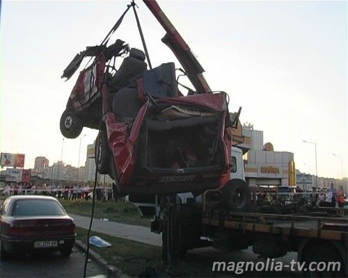 В ДТП на проспекте Бажана погиб милиционер