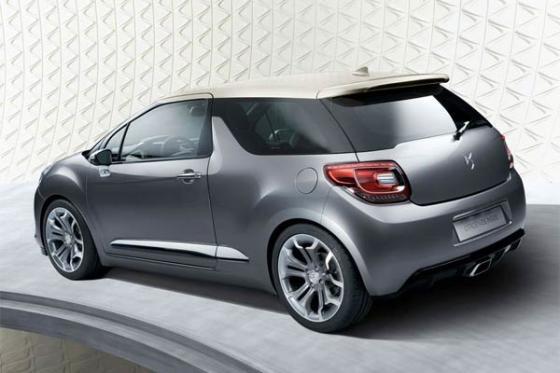 Citroen представил интерьер модели DS3