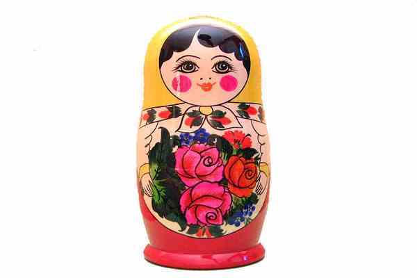 Кабмин накупит матрешек на $30 млн