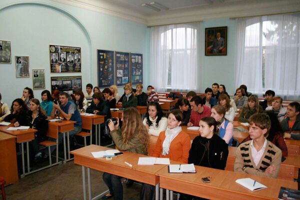 Да здравствует студенческая победа! Над налогоплательщиками…