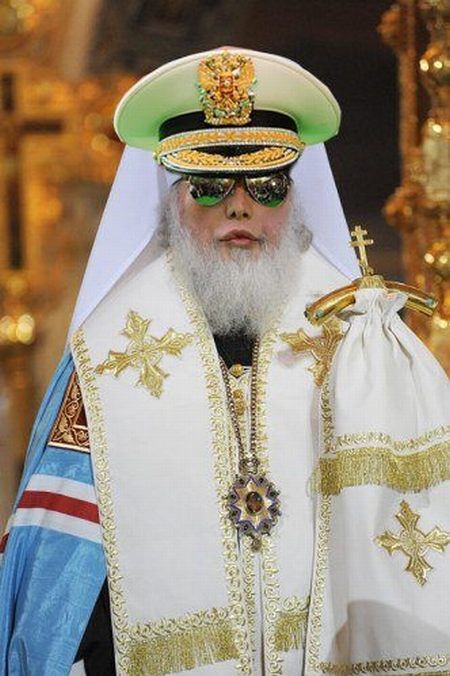 Сергей Зверев может быть таким разным