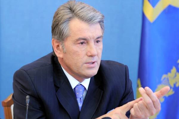 Ющенко пропіарить свою Конституцію через телевізор
