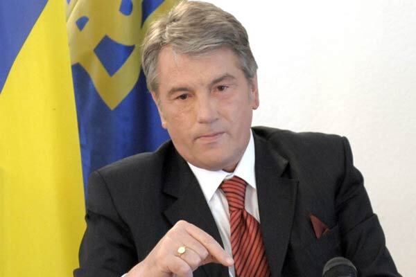 Ющенко дал Черномырдину орден