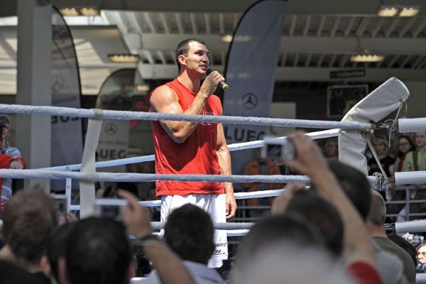 Кличко и Чагаев потренировались в открытую