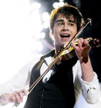 Александр Рыбак уединится в трейлере Элтона Джона