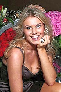 Муж Тины Канделаки бросил ее ради бывшей жены Диброва