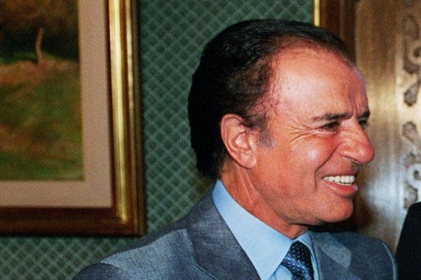 Экс-президента Аргентины засудят за кражу госсредств