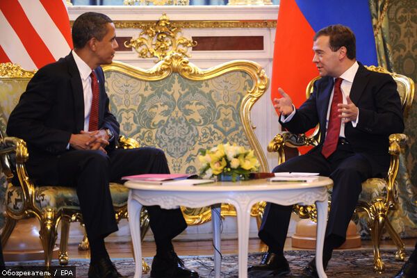 Для Медведева Обама просто Барак