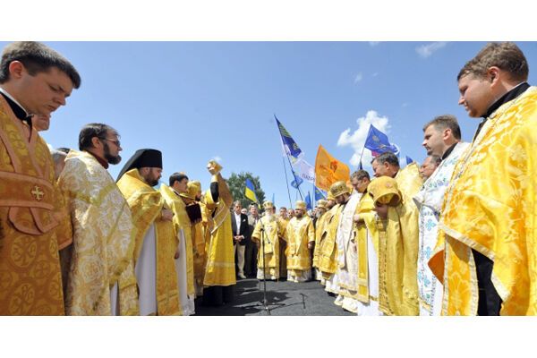 Українська ідея - козаки з поляками проти росіян