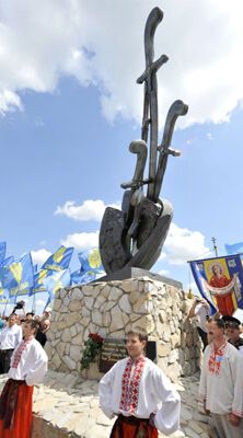 Українська ідея - козаки з поляками проти росіян
