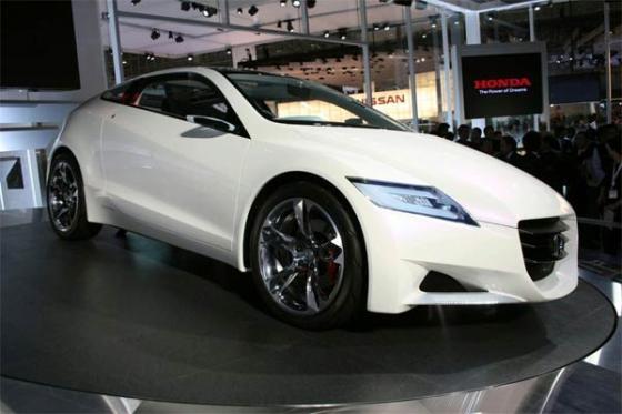 Honda представит гибридный спорткар уже через полгода