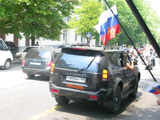 Байкеров в Севастополе встречали как государственных мужей