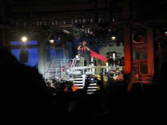 Байкеров в Севастополе встречали как государственных мужей