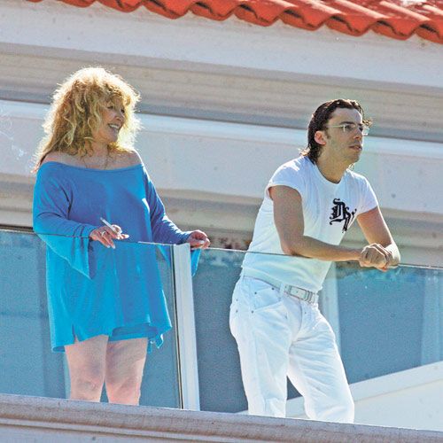 Самые ожидаемые свадьбы российских звезд