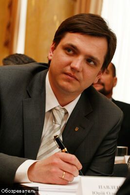 Під Павленко захиталося крісло