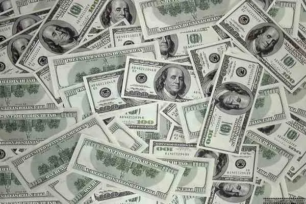 США истратят на борьбу с кризисом $23,7 трлн
