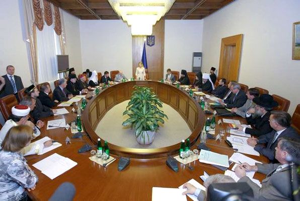 Бюджетне вето Ющенко збере пікет під стінами Ради