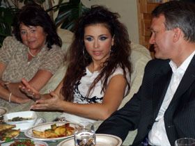 Ани Лорак не пригласила маму на собственную свадьбу