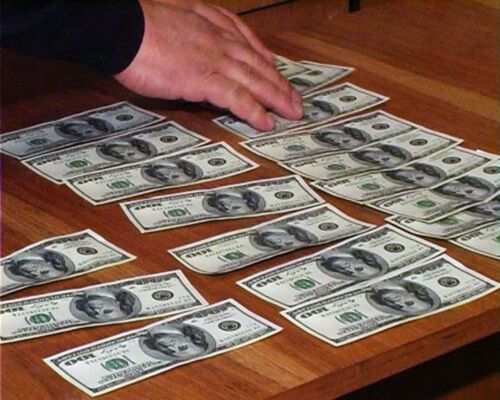 Севастопольського хабарника відпустили