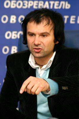 Вакарчук захистився з фізики, світ на місці