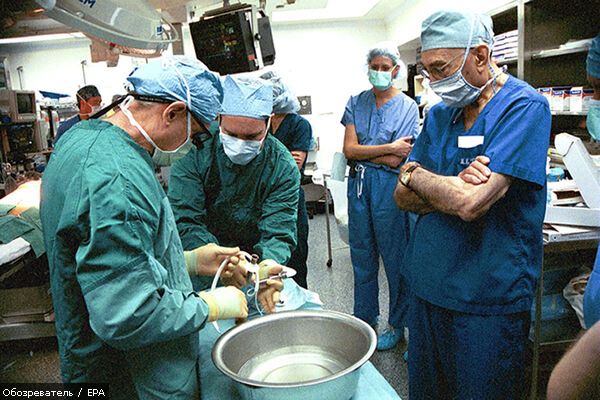 Украинку обвиняют в незаконных имплантациях