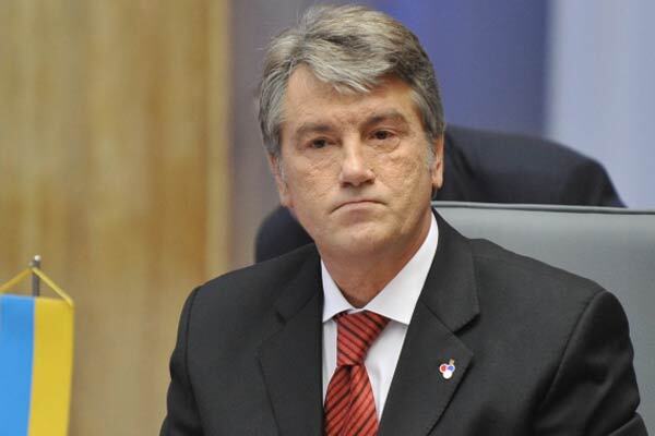 Ющенко пригласил президента Литвы в Украину