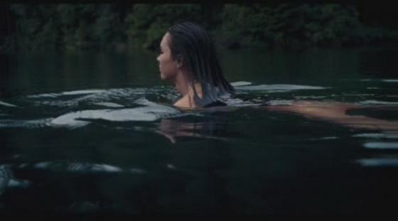 Меган Фокс топлесс в «Теле Дженнифер»