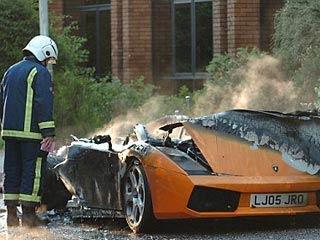 Редкий Lamborghini пожарные тушили 20 минут