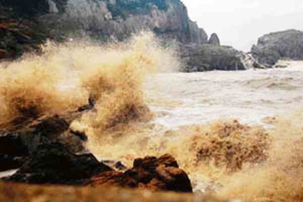 Пострадавшим от тайфуна на Тайване выделили $250 тыс