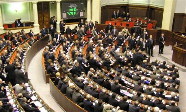 Литвин: ВР - відповіді Медведєву не буде 