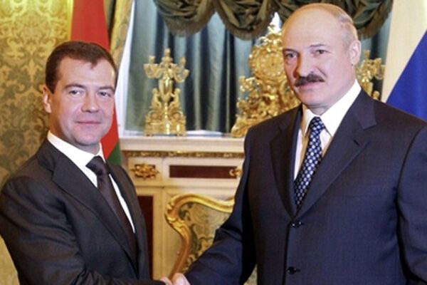 Лукашенко решил улучшить отношения с Москвой