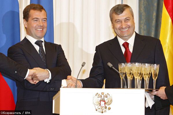 Південна Осетія хоче об'єднається з РФ і Білоруссю