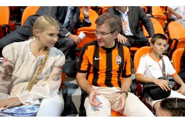 На открытии 'Донбасс Арены' Тимошенко сидела отдельно ВИДЕО