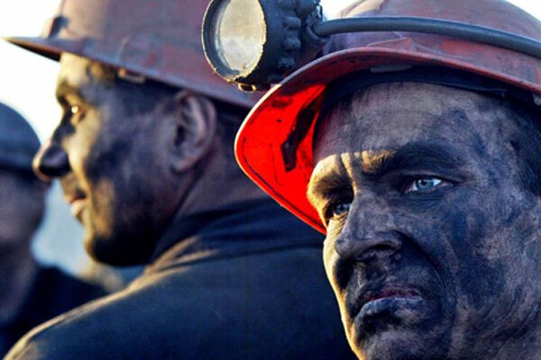 У Луганській області горить шахта: у ній 208 осіб