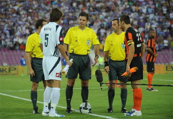 Как "Шахтер" из Лиги чемпионов вылетал (фоторепортаж) 