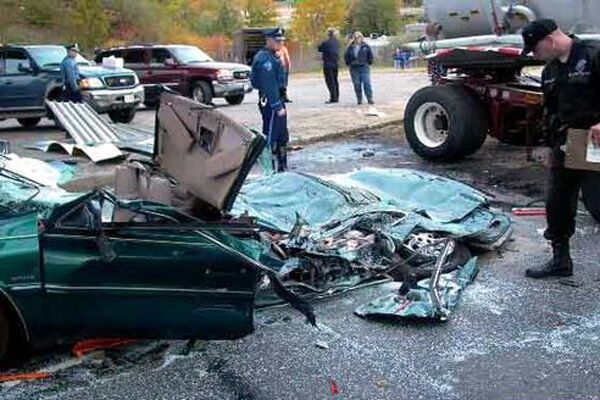 В ДТП погибли 5 человек, 2 детей пострадали