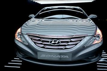 Hyundai представила первые изображения новой Sonata