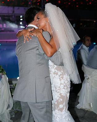 Ани Лорак не носит обручальное кольцо 