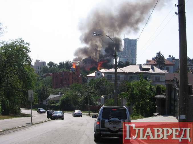 В частном секторе на Печерске горели дома (ФОТО)