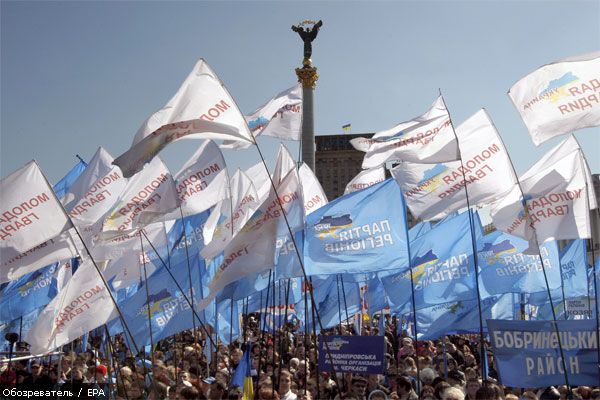 Главного крымского регионала изгнали из партии