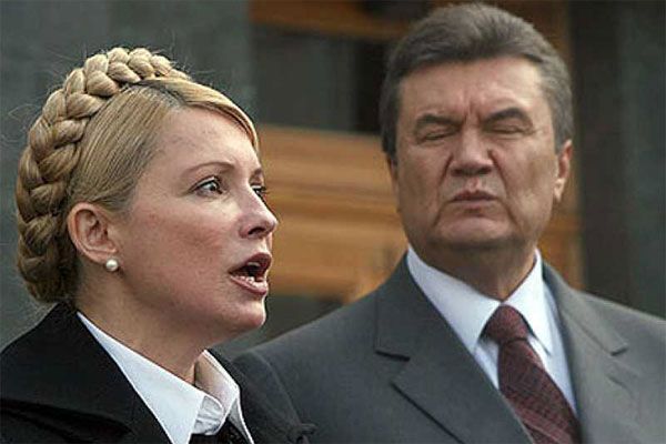 Янукович советует Тимошенко не вилять одним местом