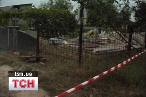 Під Києвом пенсіонер розстріляв сусідську сім'ю (ФОТО)