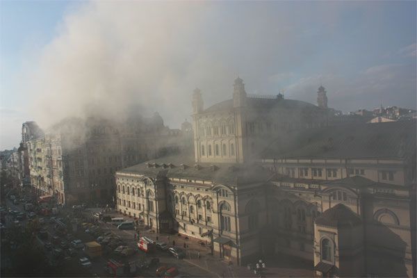 У центрі Києва горіло кафе (ФОТО)