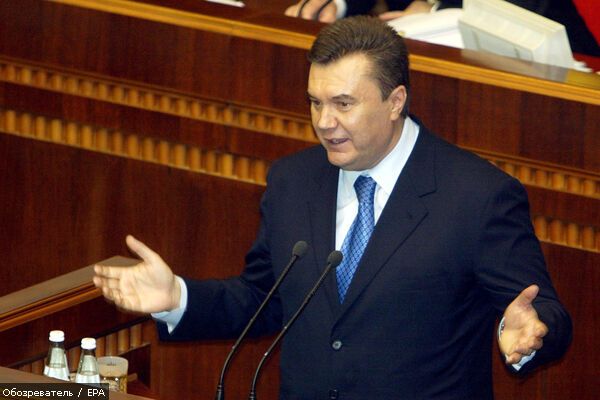 Регионалы решили судиться c Денисовой