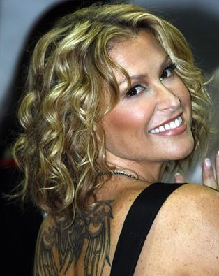 Американская певица Анастейша готовит супершоу для Киева